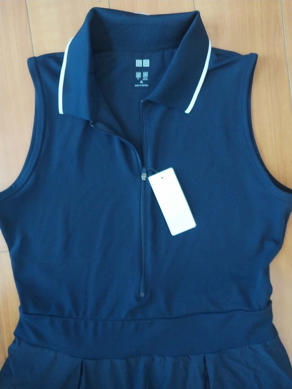 BNWT UNIQLO Navy Sleeveless Zip Polo Tennis Skort Tank Dress White Collar TrimXL